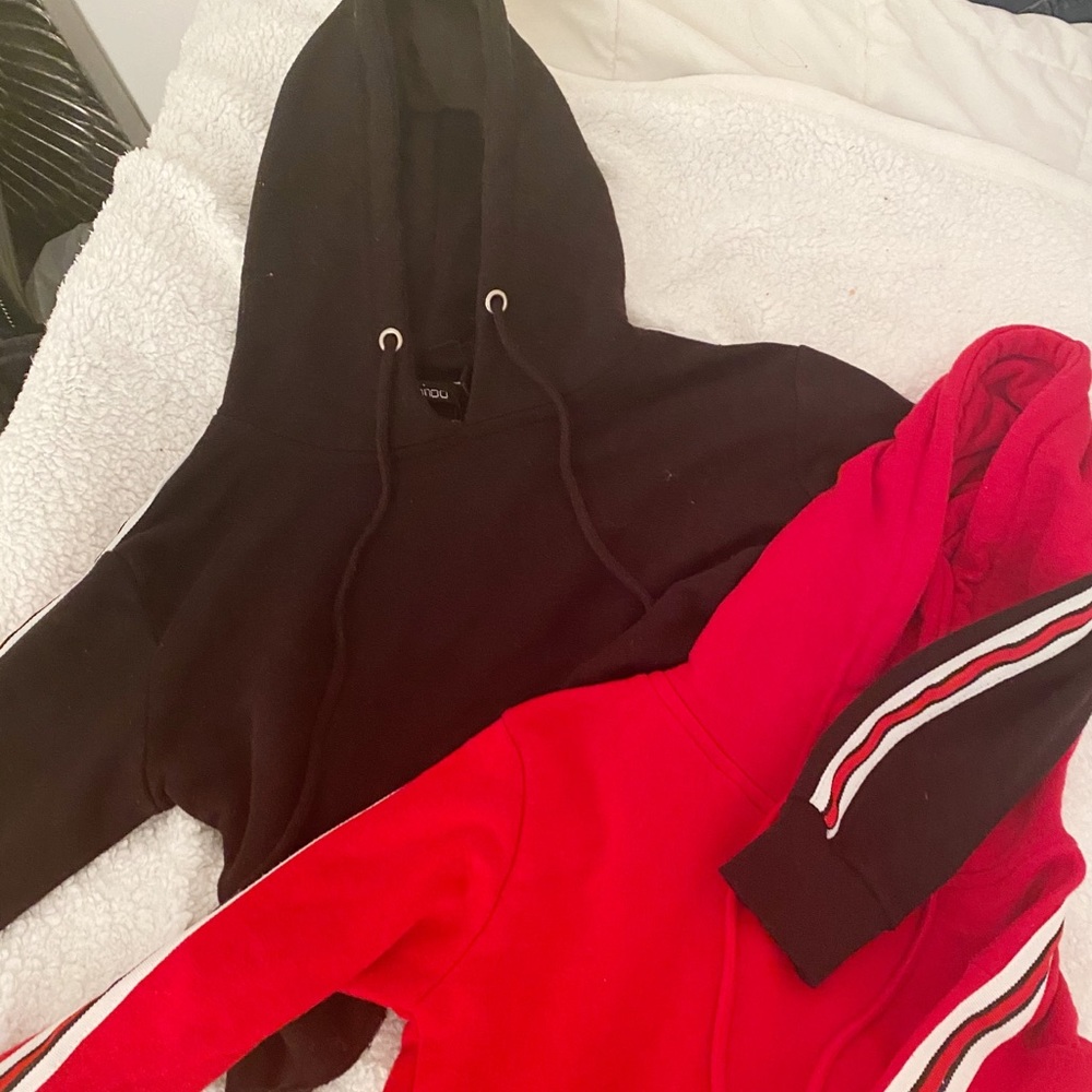 Black and red cropped hoodies